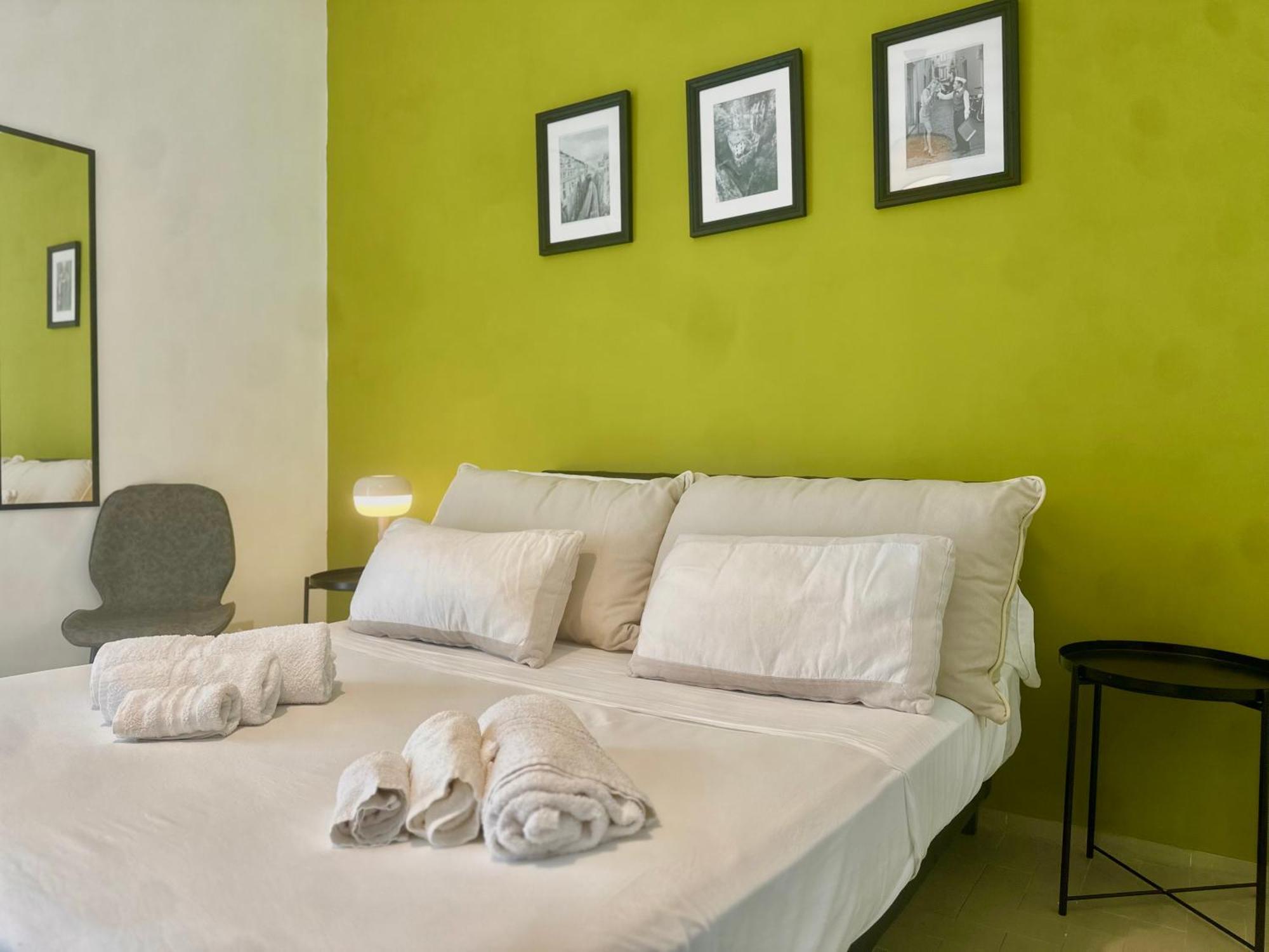Roof And Sky Sorrento Center Suite ภายนอก รูปภาพ
